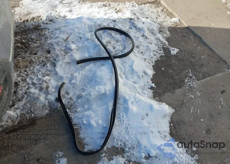 2014 Subaru Xv Crosstrek 2.0I Premium z USA, uszkodzony, nr VIN JF2GPACC0E8201381